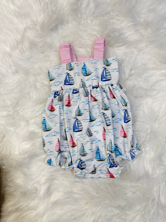 RTS White Sailboats Bubble